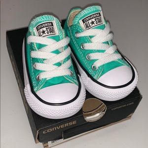 Converse sneakers infant